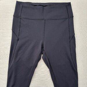 Lululemon Align 23” jogger crop, black, size 10